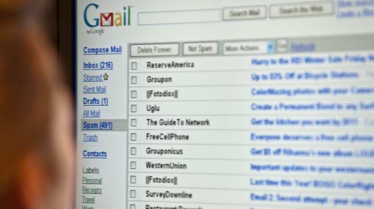 US House passes bill requiring warrants for email searches