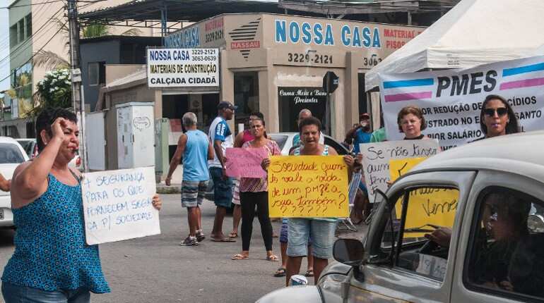 Brazil police strike: Chaos enters fifth day, 90 murders reported since unrest Brazil police strike: Chaos enters fifth day, 90 murders reported since unrest