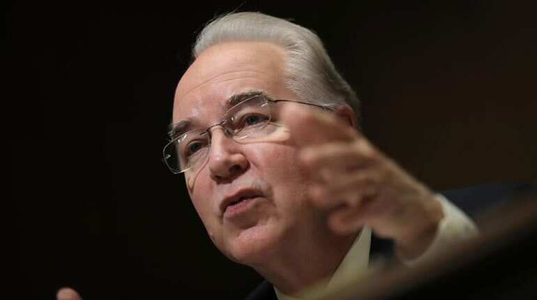 With eye on Obamacare, Tom Price sworn-in as US health secretary