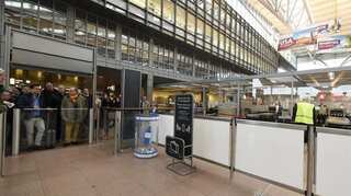 Germany: Hamburg Airport reopens, pepper spray 'prankster' sparked alarm