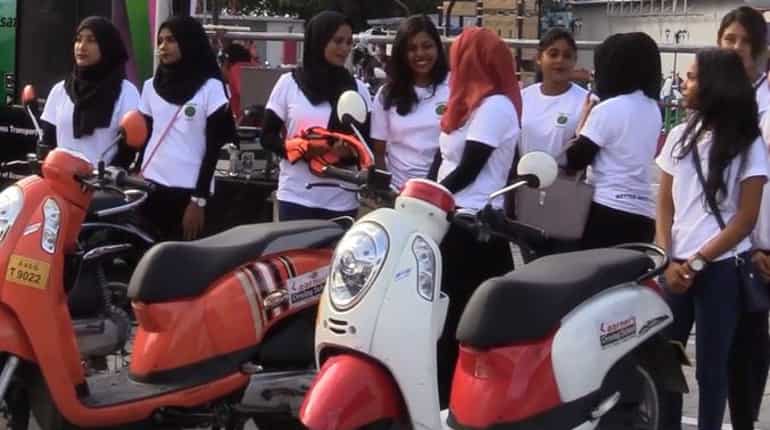 Maldives launches taxi service with women drivers