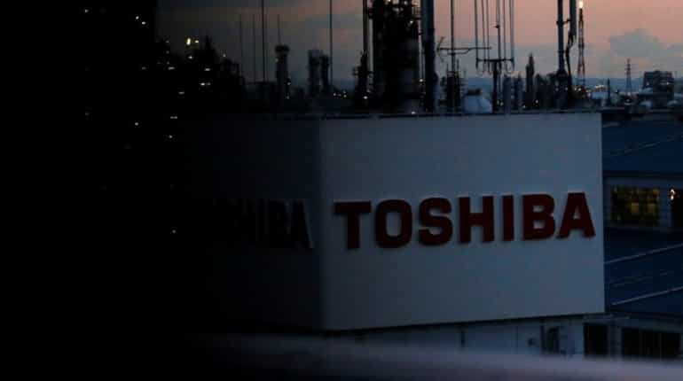 Toshiba stocks nosedive after it delays release of financial results Toshiba stocks nosedive after it delays release of financial results