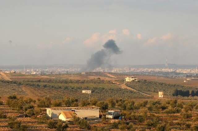 Watch: Air strikes pound Syria's Deraa city