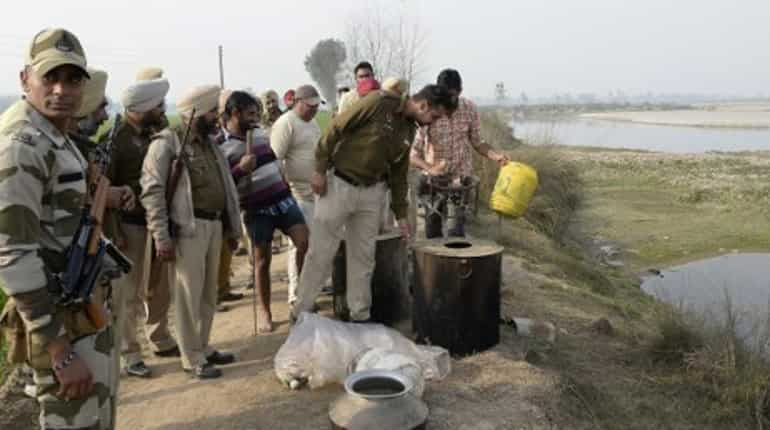 Punjab: 36 bombs found in a village in Ludhiana Punjab: 36 bombs found in a village in Ludhiana