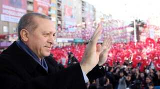 Turkey: President Erdogan kicks off campaign for upcoming presidential referendum