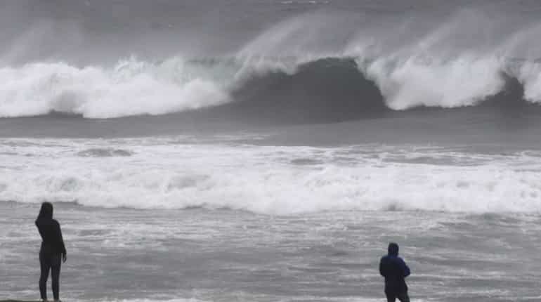 At least four people reported killed in California storm