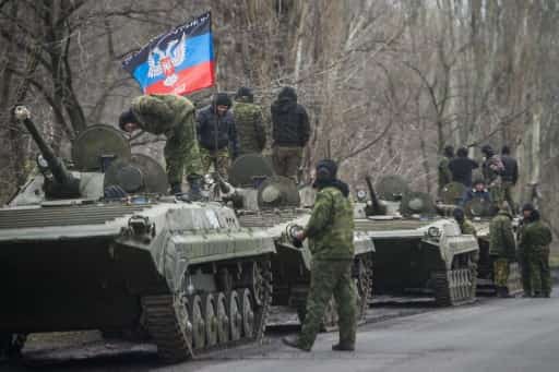 Russia allows entry, exit for people of pro-Kremlin regions