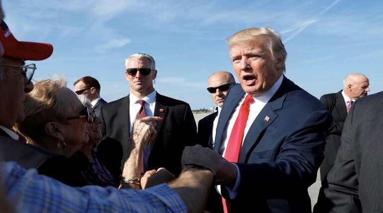 Trump goes back to doing what he does best: Campaigning, attacking media Trump goes back to doing what he does best: Campaigning, attacking media