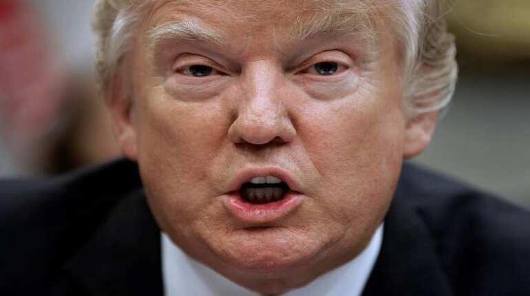Trump miffs Sweden, refers to non-existent terror incident