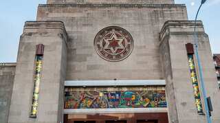 US:  At least 11 Jewish centres receive bomb threats