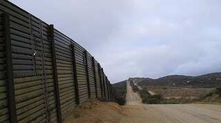 Mexican migrant kills self after third deportation from US