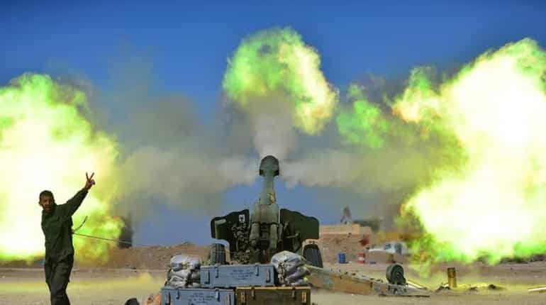 Iraqi security forces storm Mosul airport, military base