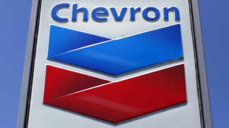 Chinese firm buys Chevron's gas fields in Bangladesh