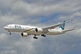 Pakistan International Airlines denies passenger overloading report