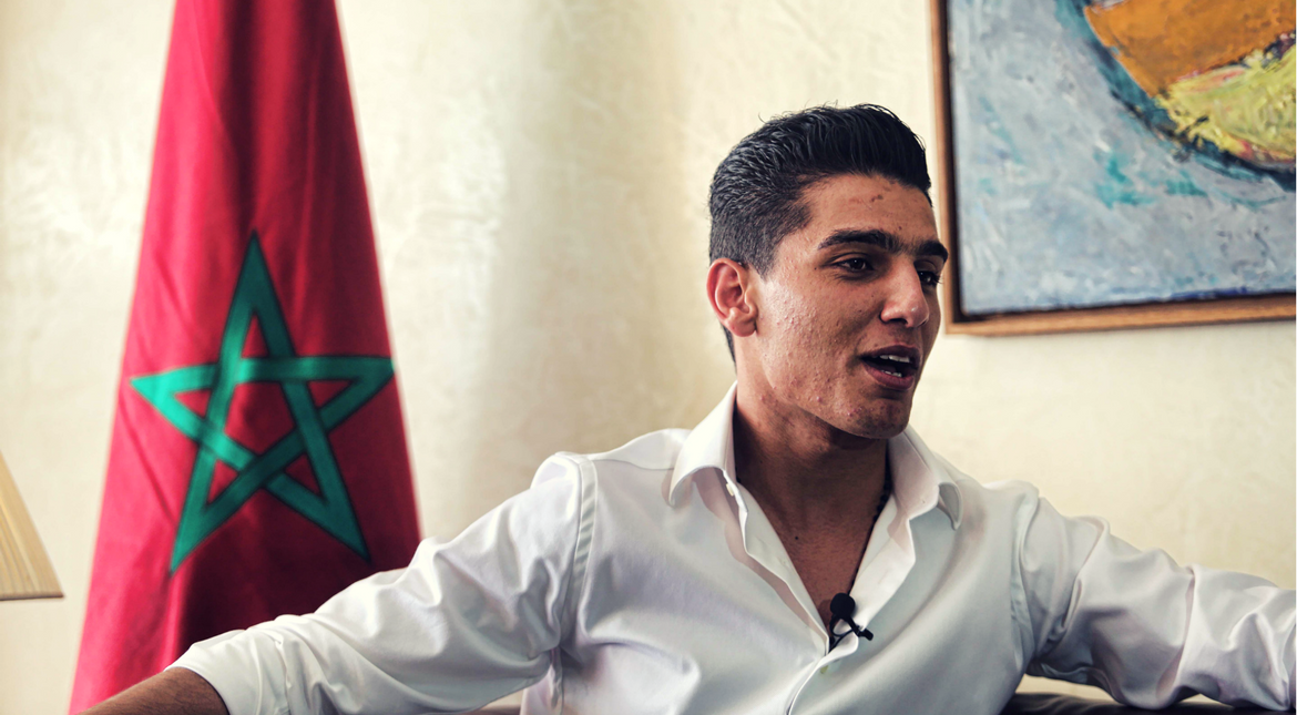 A Palestinian wins the Arab Idol and the entire nation unites to celebrate