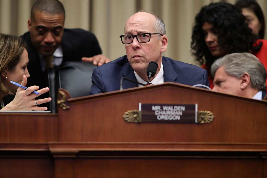 Two US congressional panels approve Obamacare replacement bill