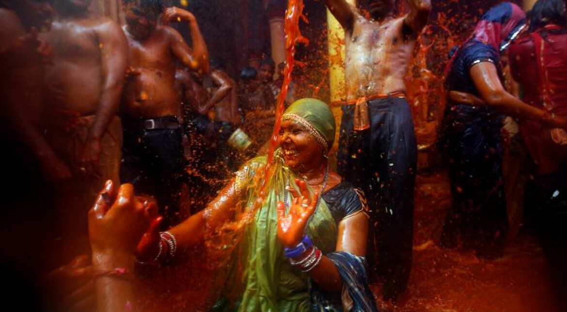 Holi