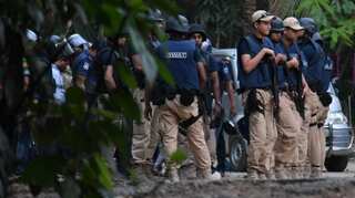Bangladesh police shoot suspected militant armed with explosives