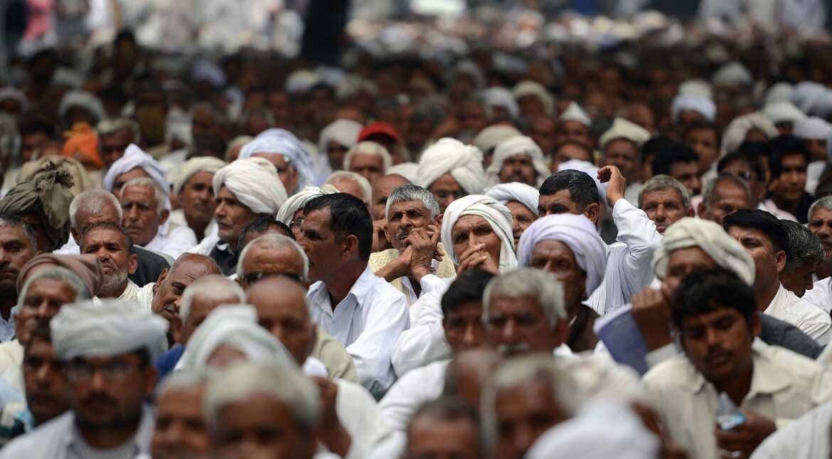 18 policemen, news persons among 35 injured as Jat protesters clash with police