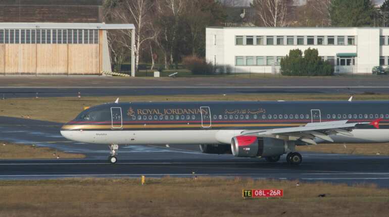US to ban electronic items on certain airliners in response to unspecified terror threat US to ban electronic items on certain airliners in response to unspecified terror threat