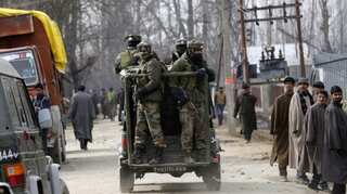 Kashmir: One policeman killed, 11 injured in grenade attack on CRPF near Srinagar
