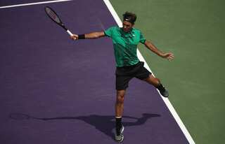 Federer to skip nearly two months, will return for French Open