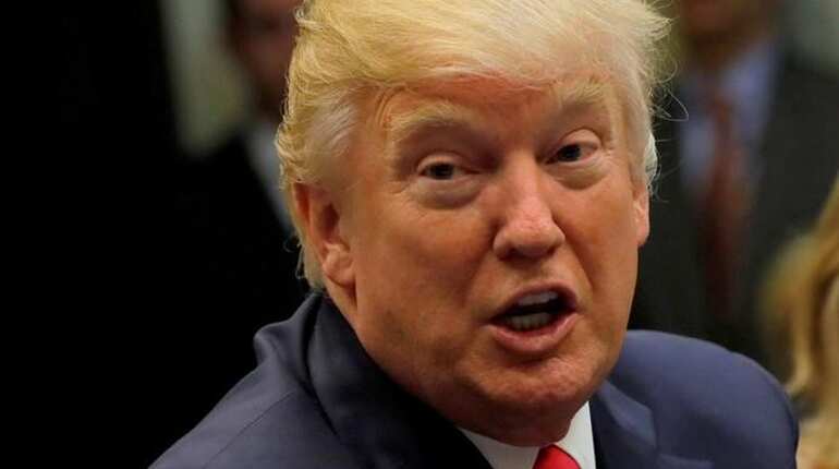 Trump signs bill repealing US broadband privacy rules