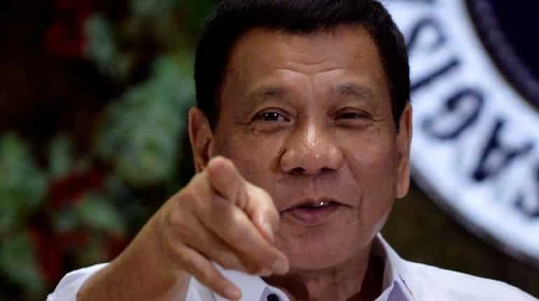 Philippines: Duterte fires interior minister who supervised war on drugs