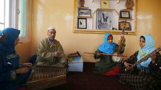 In Kashmir, girls help preserve Sufi music traditions
