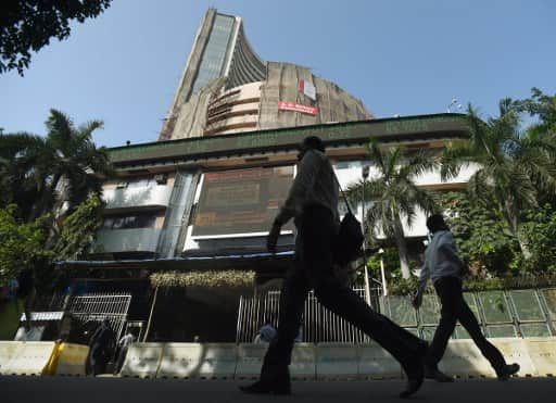 Fed rate decision, trade scenario to set market trend: Analysts
