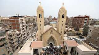 Twin suicide bomb attacks on churches rock Egypt on Palm Sunday