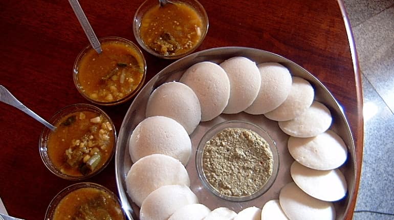 Massive row erupts on Twitter after UK teacher calls idlis most 'boring' thing