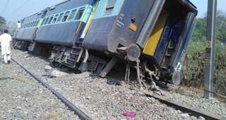 At least two passengers injured as train derails near Rampur in UP