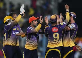 IPL: Narine, Kuldeep spin Kolkata to victory over Hyderabad