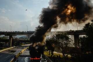 Venezuela death toll rises to 12 this month as unrest enters fourth week