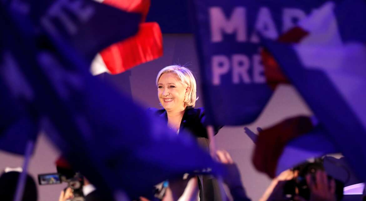 France: Le Pen steps down as party leader