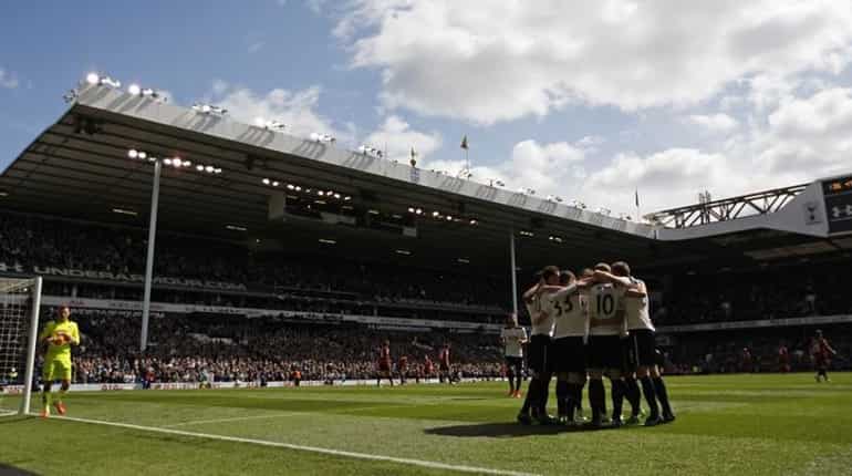 English soccer clubs raided in tax probe, several arrested