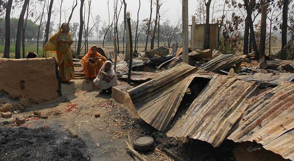 Neighbours, but not loved