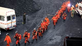 Little hope of survivors after 21 die in Iran mine rescue bid