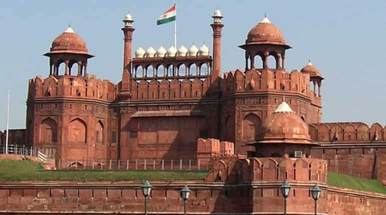 Delhi: Grenade found at Red Fort, NSG informed Delhi: Grenade found at Red Fort, NSG informed