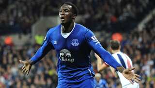 Football transfer news: Is Lukaku joining Man United or Chelsea?
