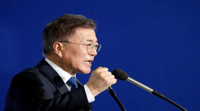 South Korea: Moon vows to unify 'bruised country' in victory speech