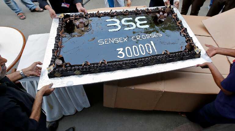 Bull run: Sensex, Nifty at new peak Bull run: Sensex, Nifty at new peak