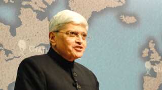 Congress, others expected to back Gopalkrishna Gandhi as president