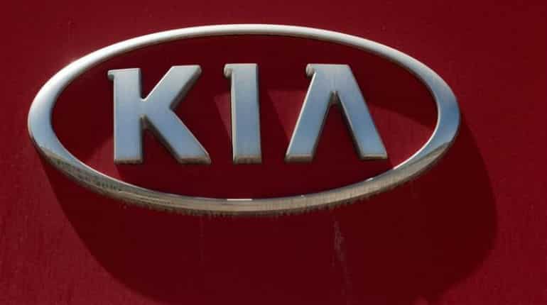 Hyundai, Kia ordered to recall vehicles after whistleblower report