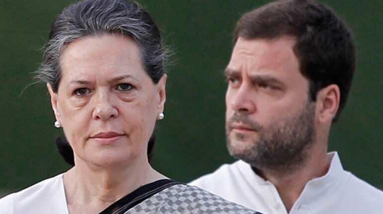 Sonia, Rahul Gandhi under I-T scanner in National Herald case Sonia, Rahul Gandhi under I-T scanner in National Herald case