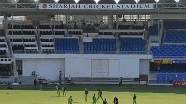 Infamous cricket matches between India and Pakistan: India plays in virtual darkness at Sharjah