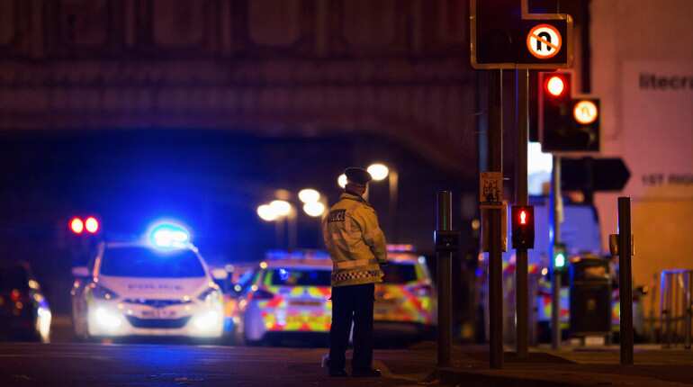 'Pls help me...': Parents hunt for missing kids after Manchester concert blast