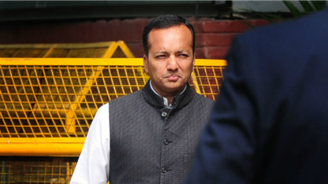 Congress' Naveen Jindal summoned over coal scam probe Congress' Naveen Jindal summoned over coal scam probe