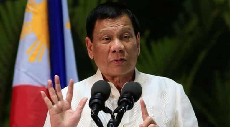 Duterte places Philippine island under martial law, warns militants: 'I'll be harsh'